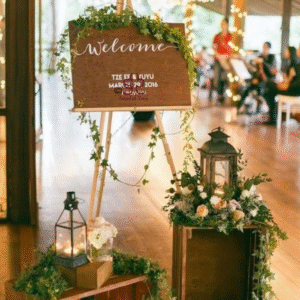 Rustic "Welcome" Wedding Sign Decor